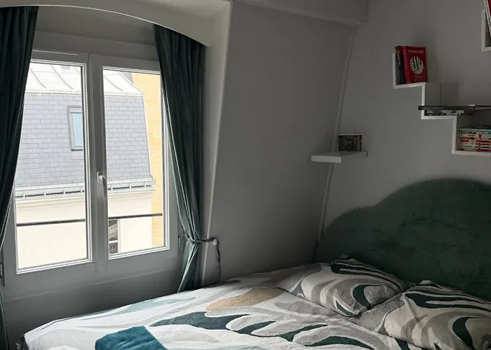 Splendid Louvre 1st District * Paris